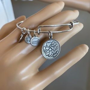 5/$50 Alex and Ani Silver Mom Charm Bracelet